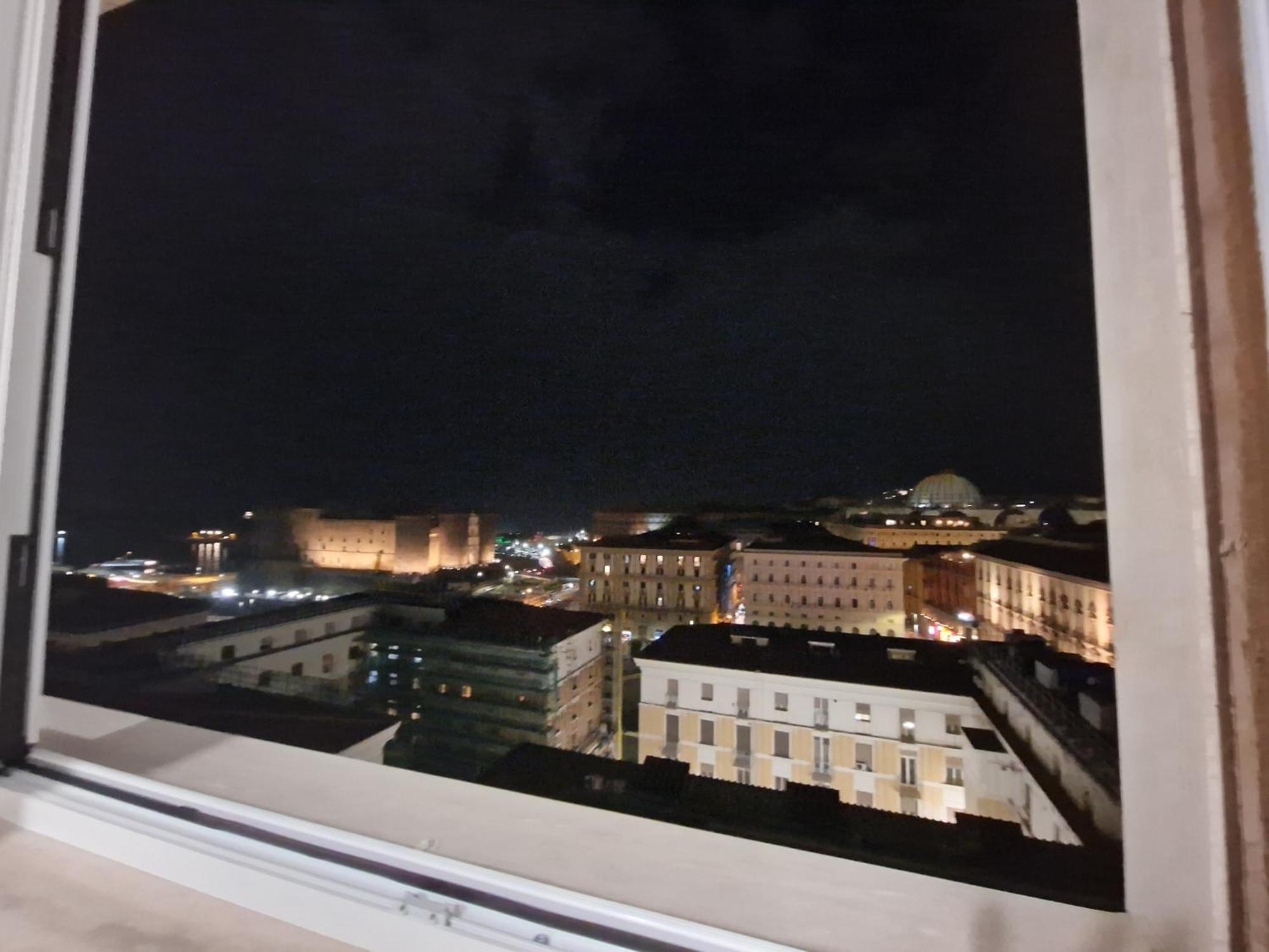 Neapolitan Skyscraper Suites Esterno foto